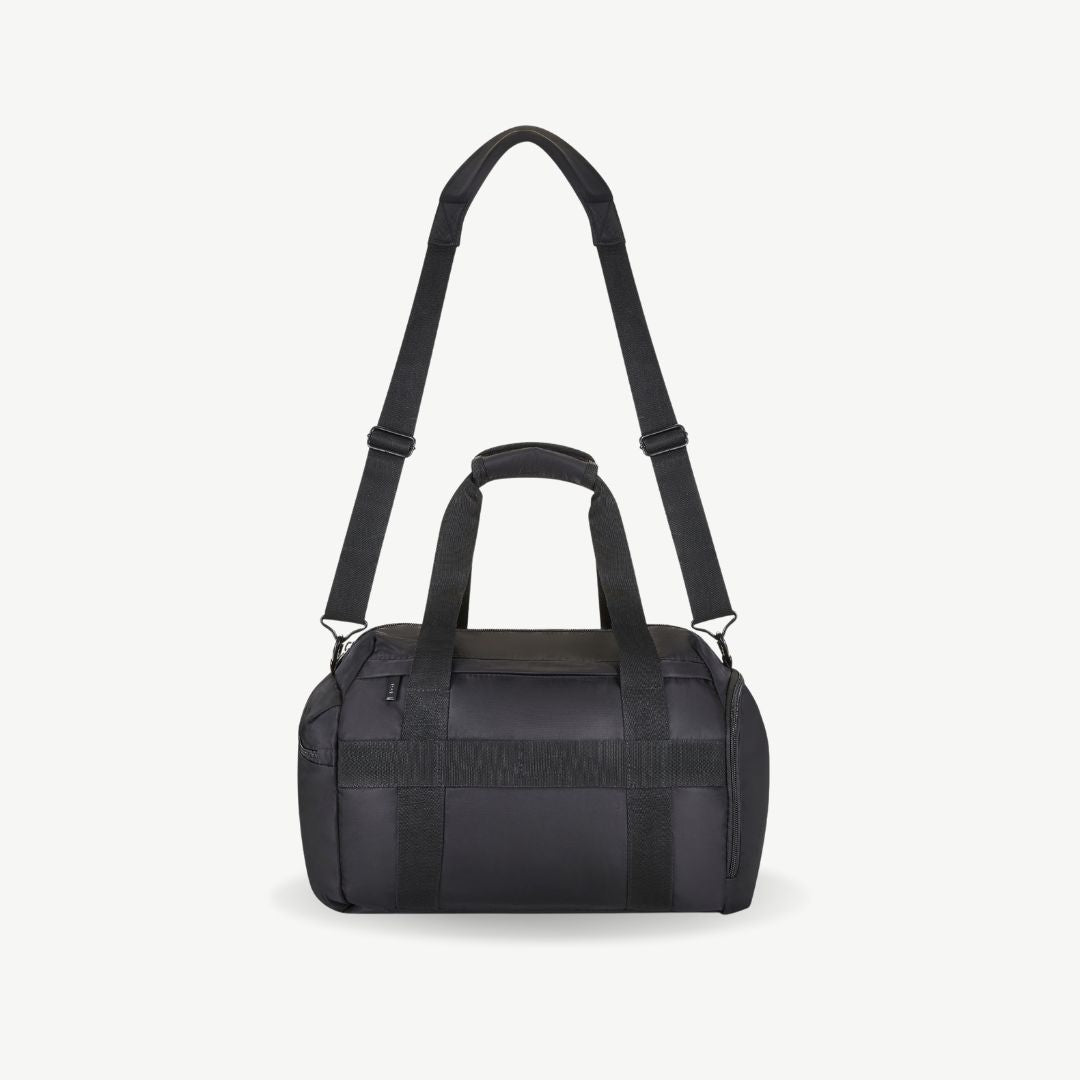 District Carry-on Small Holdall in Black – Rock Luggage
