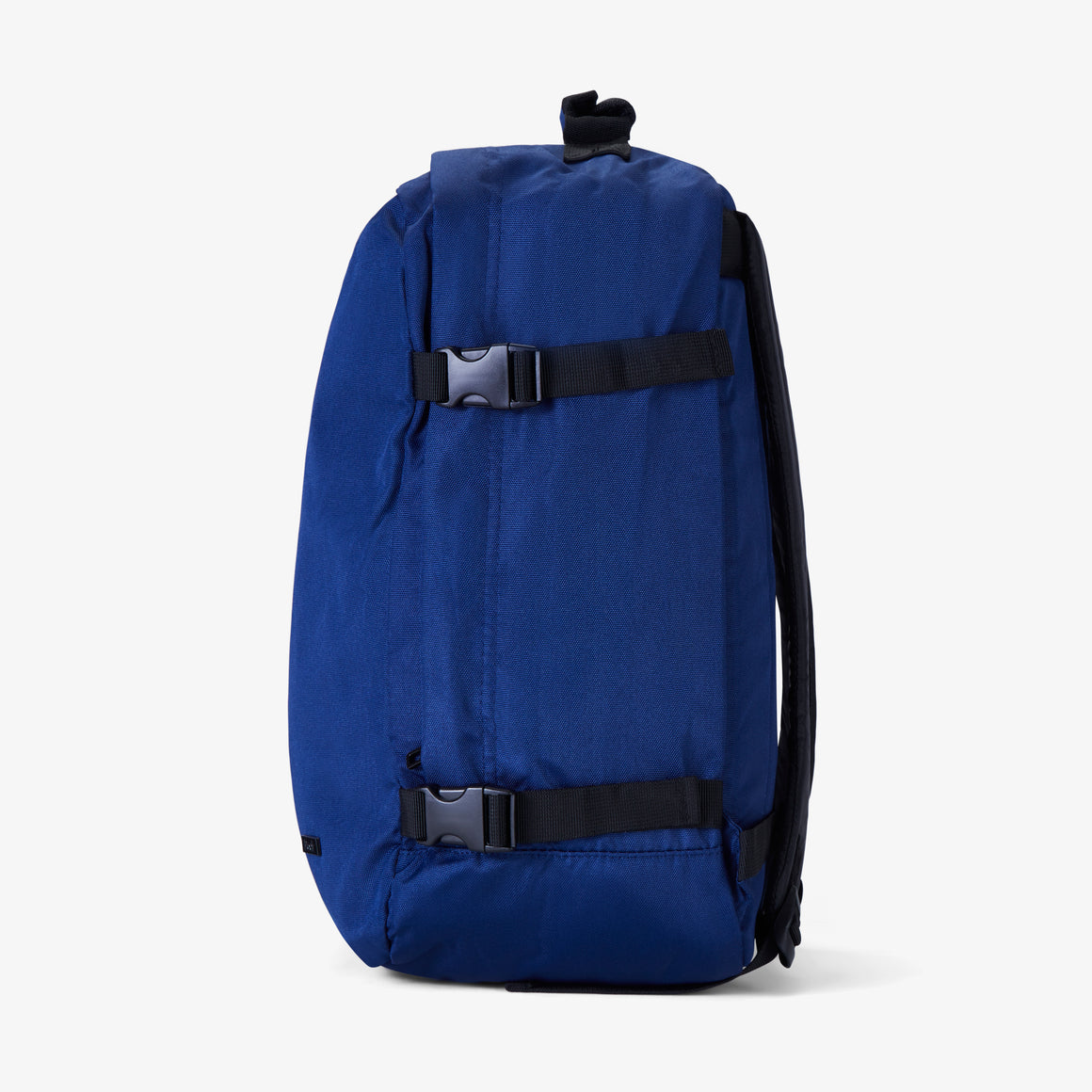 Cabin Medium Backpack in Navy